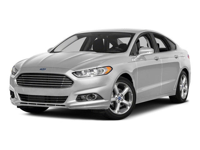 2016 Ford Fusion SE in White — front three-quarter view